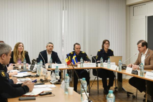 Rezultatele activităților proiectului de dezvoltare în domeniul poliției comunitare, tactici de bază și egalitate de gen.