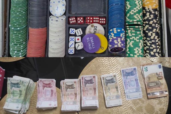 Jocuri de noroc organizate clandestin la Florești. Activitatea ilegală – anihilată de polițiști.