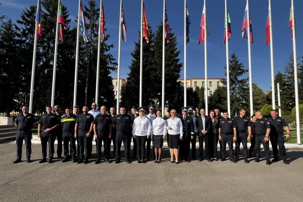 Schimb de experiențe dintre angajații Direcției chinologice a IGP și cei ai Centrului Chinologic „Dr. Aurel Greblea” din Sibiu, România.