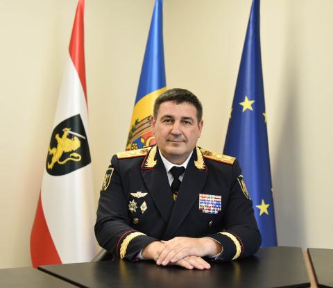 LILIAN CARABEȚ