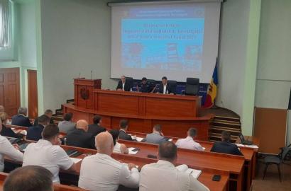 Ședință de bilanț a Inspectoratului Național de Investigații, Inspectoratului Național de Securitate Publică și Direcției de Poliție Chișinău. Prioritate: creșterea siguranței cetățenilor.