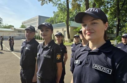 O nouă generație de polițiști își încep parcursul profesional în cadrul Poliției Naționale.