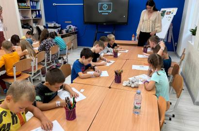 Siguranța copiilor în lumea virtuală – zeci de copii instruiți de polițiști